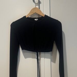 Black Long Sleeve Crop Top